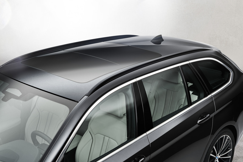 サンルーフも設定