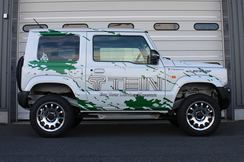 車高を40mmリフトアップ