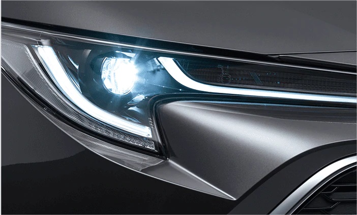 Bi-Beam LEDヘッドライト＋LEDターンランプ＋LEDクリアランスランプ＆LEDデイライト