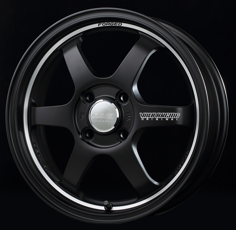 VOLK RACING「TE37KCR」（ブラストブラック）