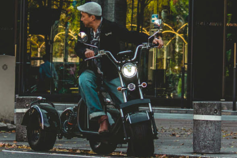 EV（電気自動車）3輪トライク「ブレイズEVトライク」