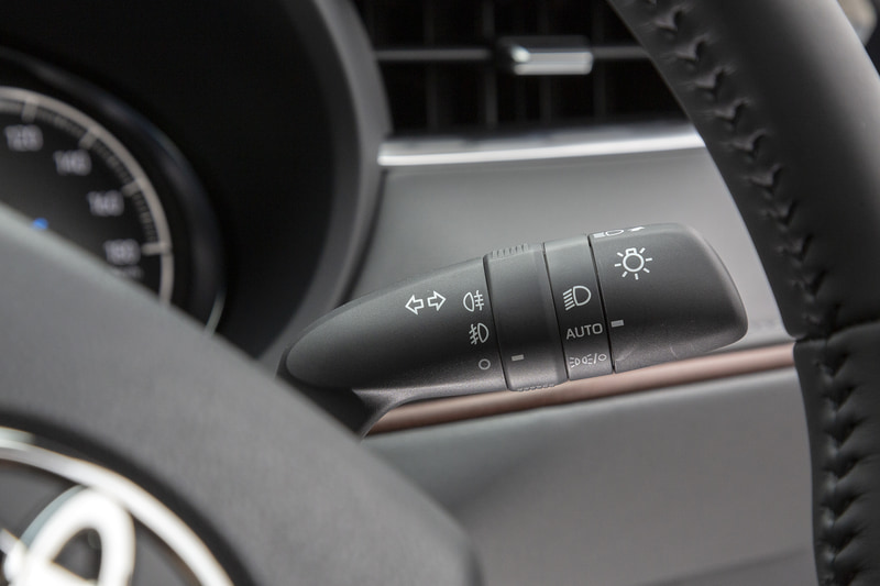 ウインカーレバー