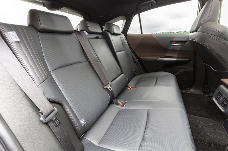 リアシートのリクライニングも可能