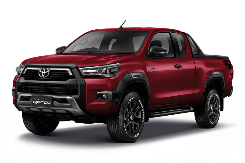 タイで公開された新型ハイラックス