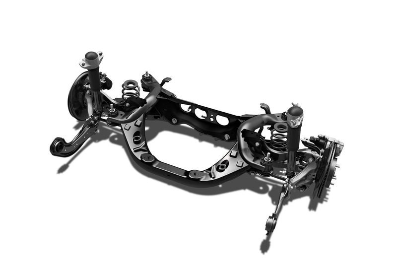 リア：ダブルウィッシュボーン式サスペンション