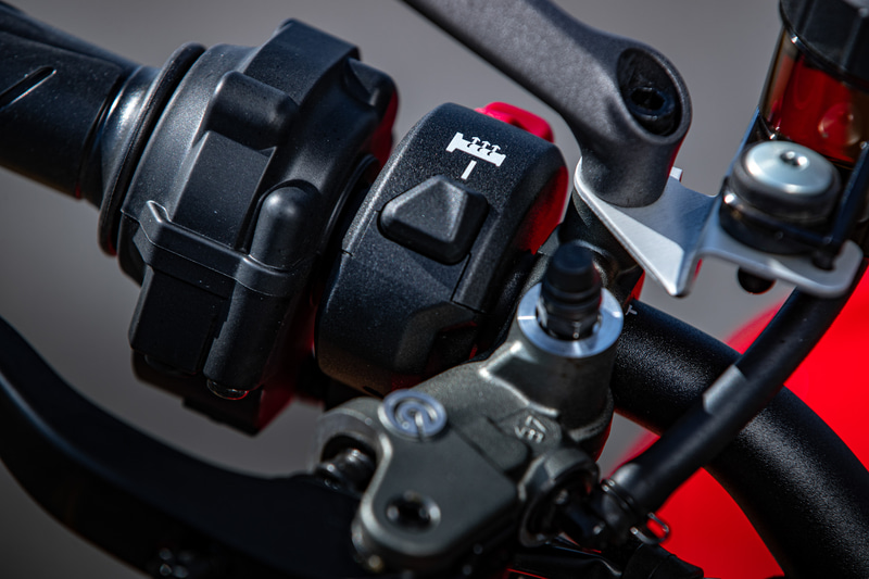 ストリートファイター V4 S