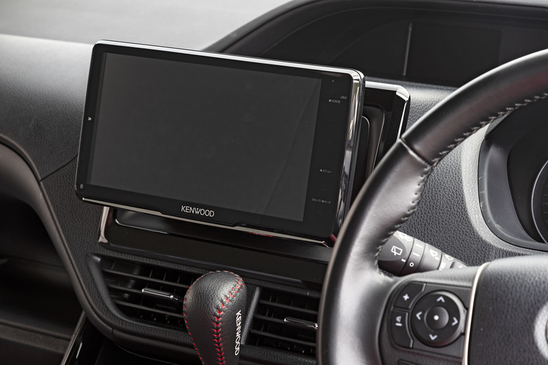 上下調整幅は3cm。同社ウェブサイトに推奨装着位置が案内されているのでそれを参照するのがベター