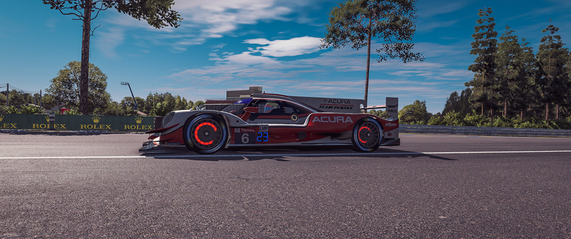 LMPクラスで使用されたマシンはすべてOreca LMP2、アメリカのチーム・ペンスキーはIMSAシリーズに参戦しているアキュラカラーで参戦（写真：Xynamic Automotive Photography）