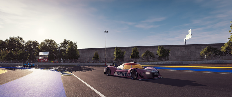 セーフティカーとして導入されたLMPH2G、実車は9月のリアルレースで公開予定（写真：Xynamic Automotive Photography）