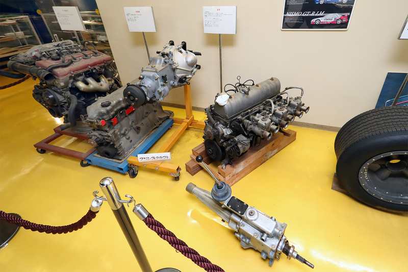 プリンス時代の試作エンジンや日産工機所有の試作カムカバーなど、貴重な展示も多く見応え十分