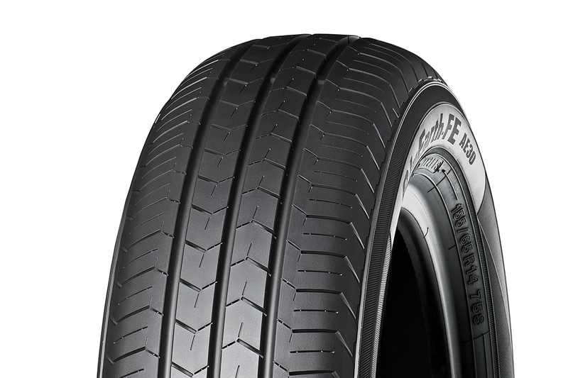 「BluEarth-FE AE30」（画像は新型タフトの装着サイズとは異なる）