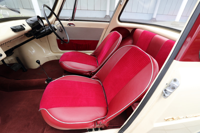 R360クーペの内装