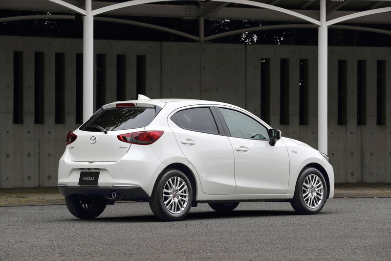 MAZDA2 100周年特別記念車