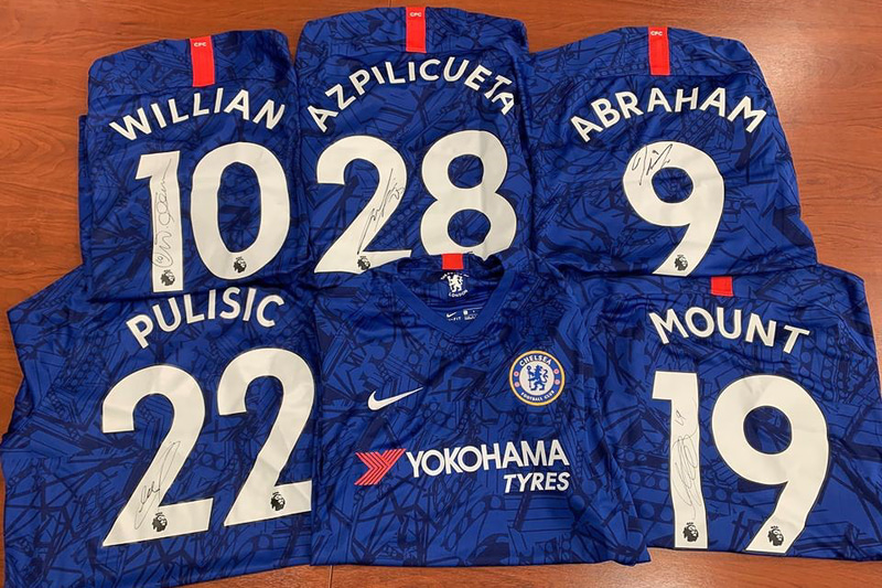 「チェルシーFC」選手などの直筆サイン入りユニフォームが当たるメルマガ登録キャンペーン実施中