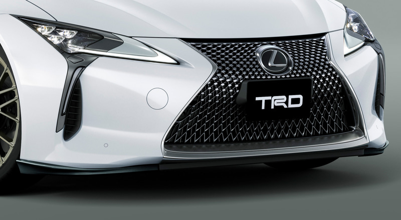 フロントスポイラー：14万円（税別）