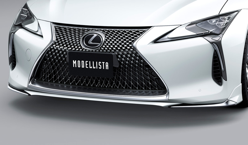 フロントスポイラー：15万4000円（塗装済み）、14万3000円（素地）