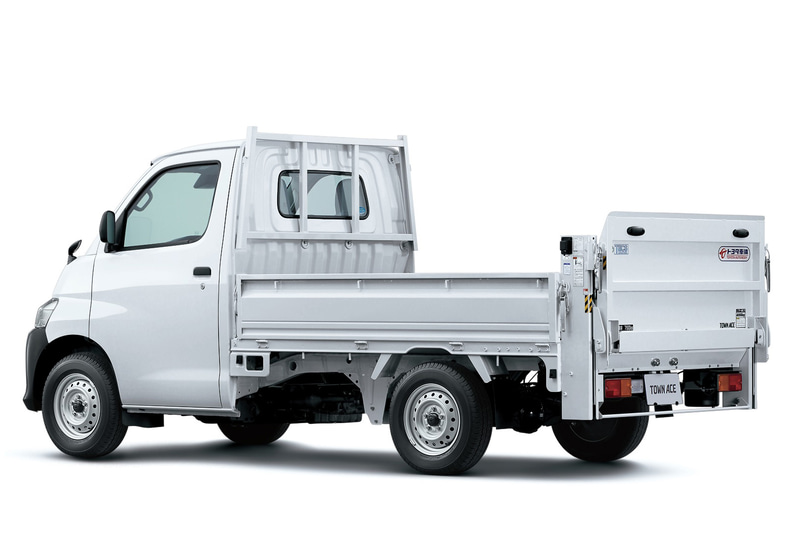 TECS パワーリフト車