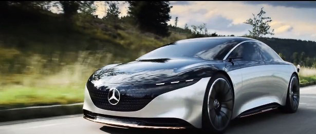 メルセデス・ベンツのコンセプトカー「VISION EQS」の走行映像