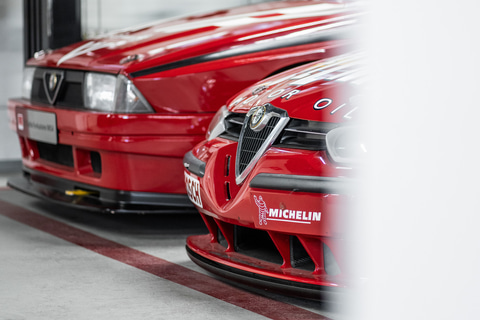 アルファロメオ モデルカー イベント 限定 アルファロメオ『ジュリア』、「クアドリフォリオ」設立100周年