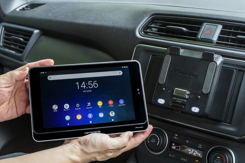 Androidタブレットを核にAVシステムが構成できるタブレットAVシステム