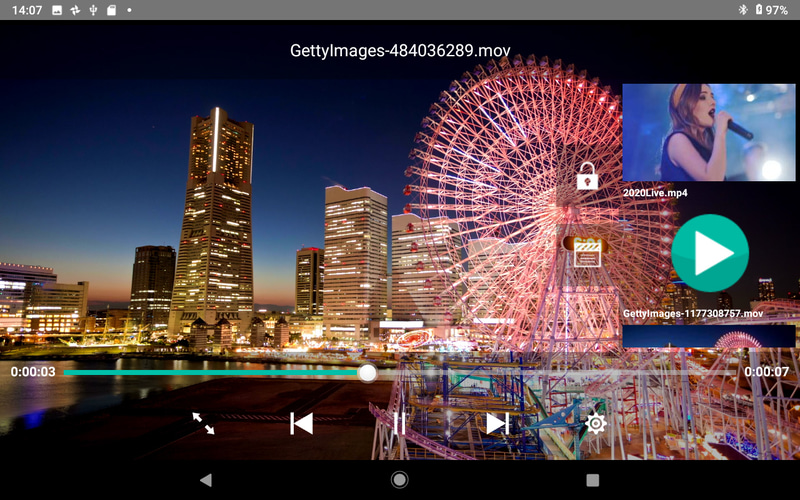 USBメモリ内の映像はプレイヤーアプリで再生