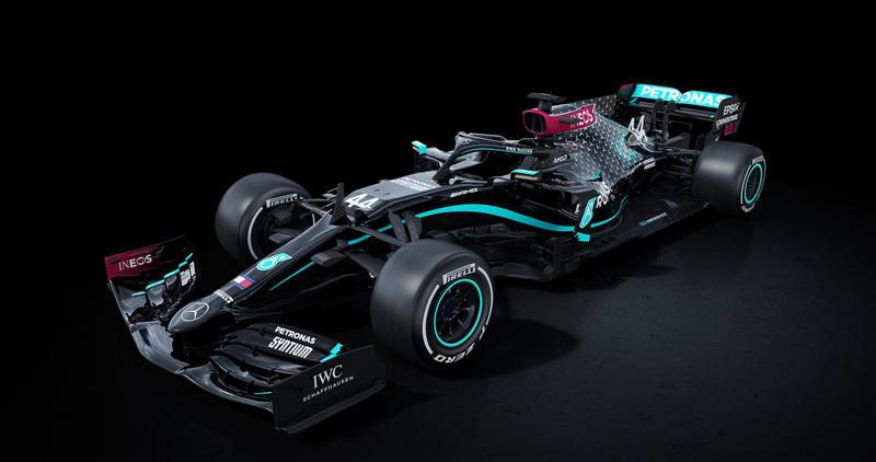 Mercedes-AMG Petronas Formula One Teamの「W11」はブラックベースのカラーリングで参戦（写真はルイス・ハミルトン選手の44号車）