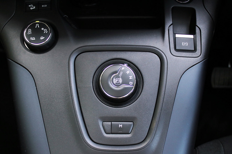 ダイヤル式シフト