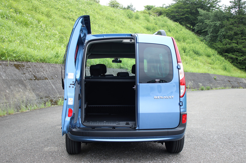 カングーの荷室空間