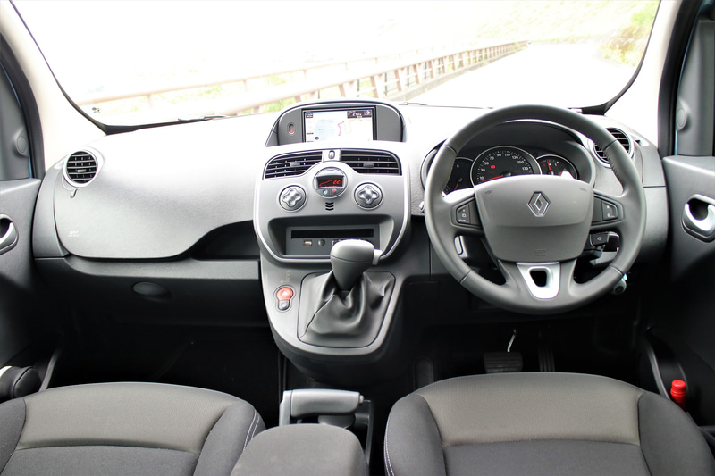 ルノー カングー ゼン EDC