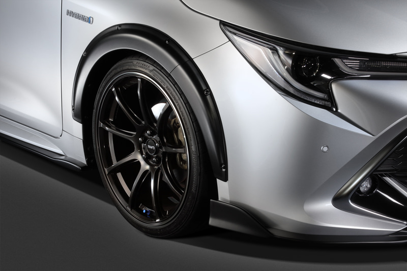 フロントフェンダー