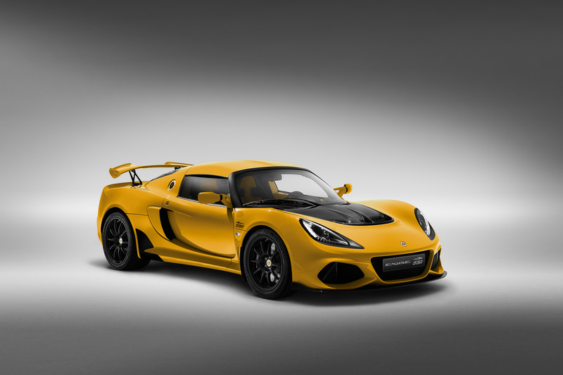 サフランイエロー