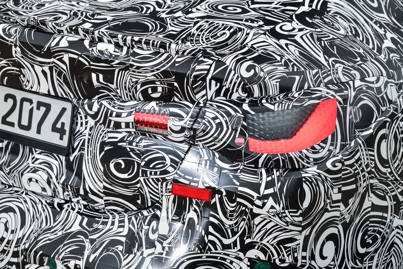 3.0リッター直列6気筒エンジン