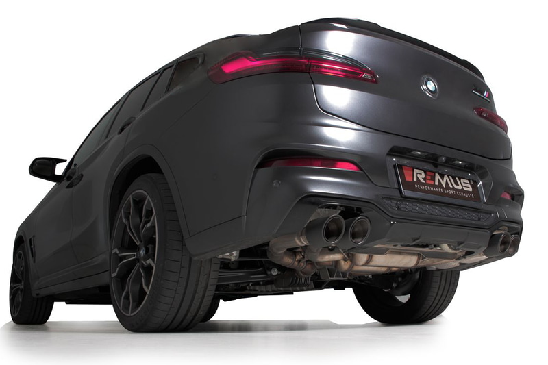 REMUS BMW F98 X4 M Competition用マフラー装着状態