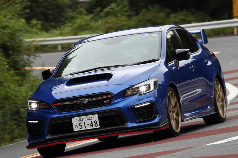 スバル「WRX STI EJ20 ファイナルエディション」。水平対向4気筒 EJ20型エンジン搭載車の最終仕様として発売された。すでに完売している