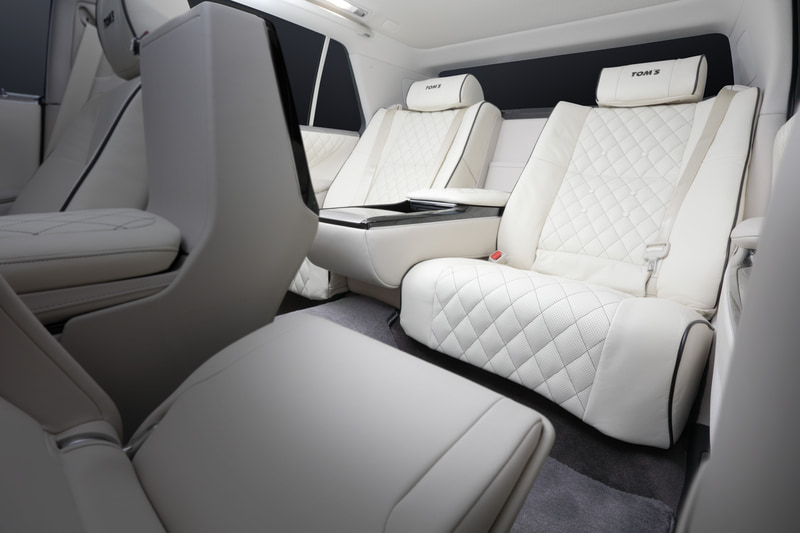 TOM’S センチュリー