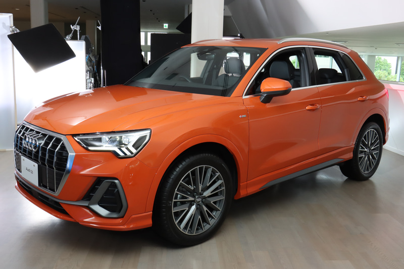 Q3 35 TDI quattro S line（543万円）