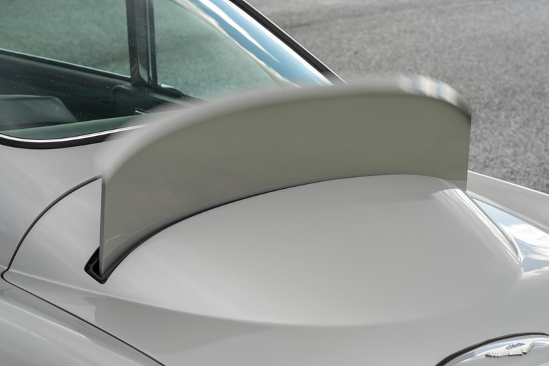 防弾リアシールド