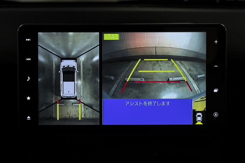 駐車枠を検知すると、ステアリングとアクセル、ブレーキ操作を自動で行なってくれる「スマートパノラマパーキングアシスト」をオプション設定。並列駐車のほか、縦列駐車にも対応している