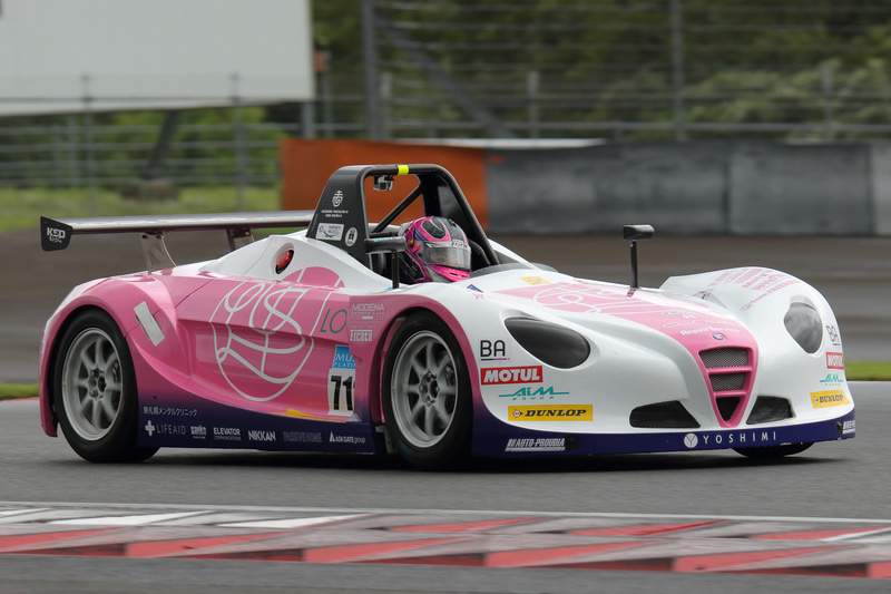 #712 RINA ITO　恒志堂レーシングVITA712