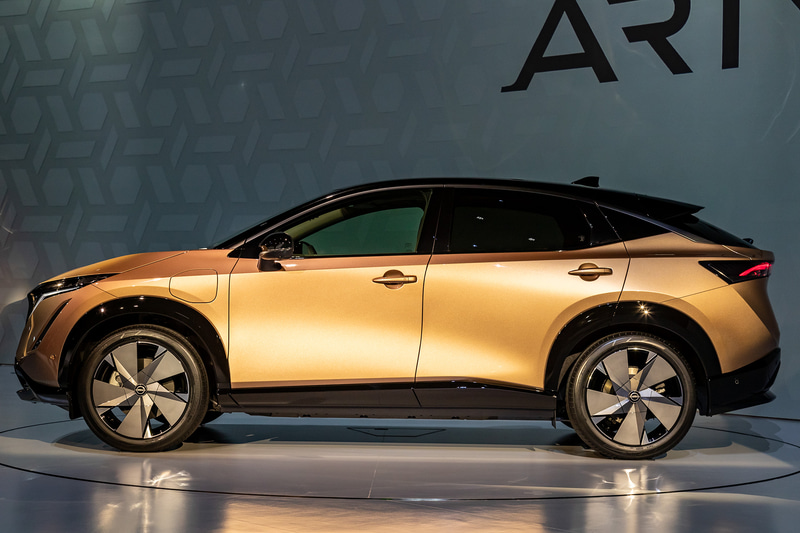 撮影車両は4WDモデル。搭載するバッテリー容量は外観からは分からないようだ