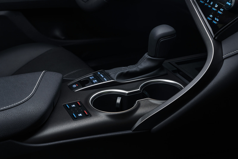 「カムリ」XSE Hybrid