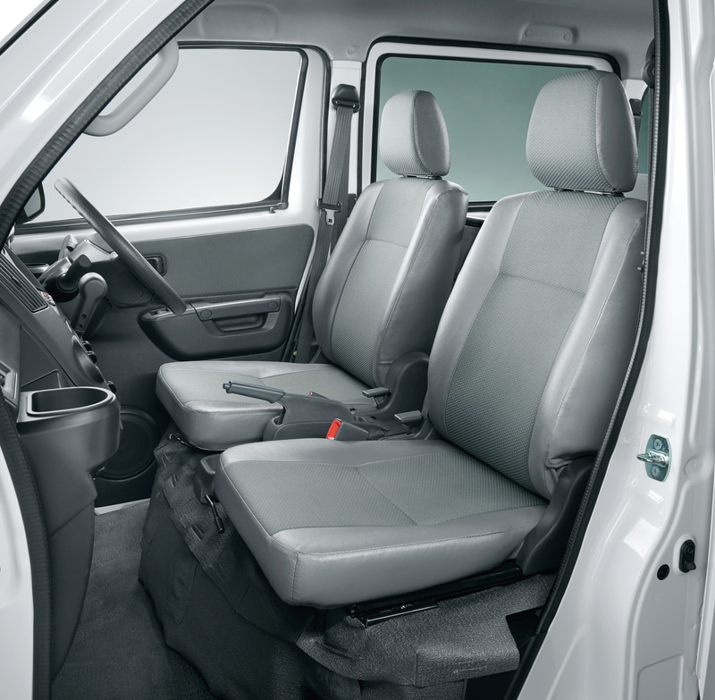 マツダ ボンゴバンDX（4WD車）