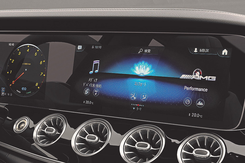 対話型インフォテインメントシステム「MBUX」を標準装備