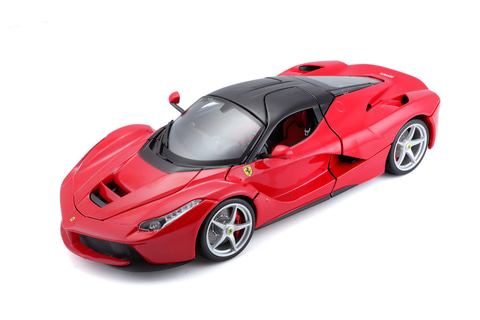 タカラトミー、フェラーリ「FXX K EVO」のミニカーを世界先行