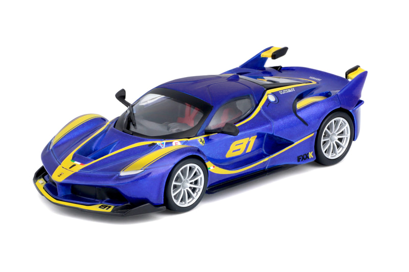 「FXX K」（世界先行発売カラー）