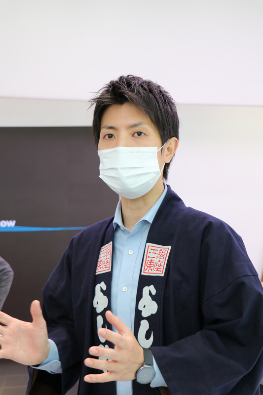 たったひとりで動き出し、大企業も動かした和菓子のよしや斉藤氏