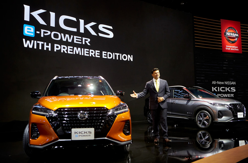 KICKS e-POWER with Premiere Edition