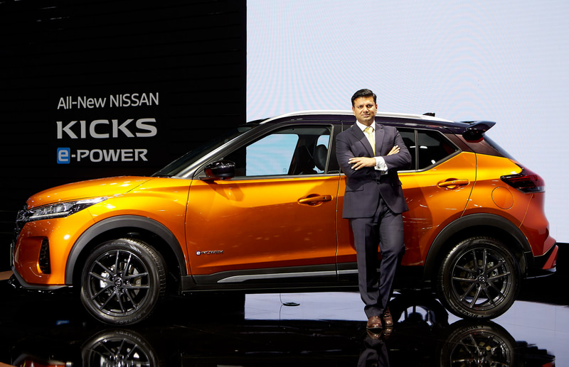 KICKS e-POWER with Premiere Edition