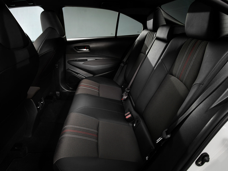 カローラ セダン GR SPORTのインテリア