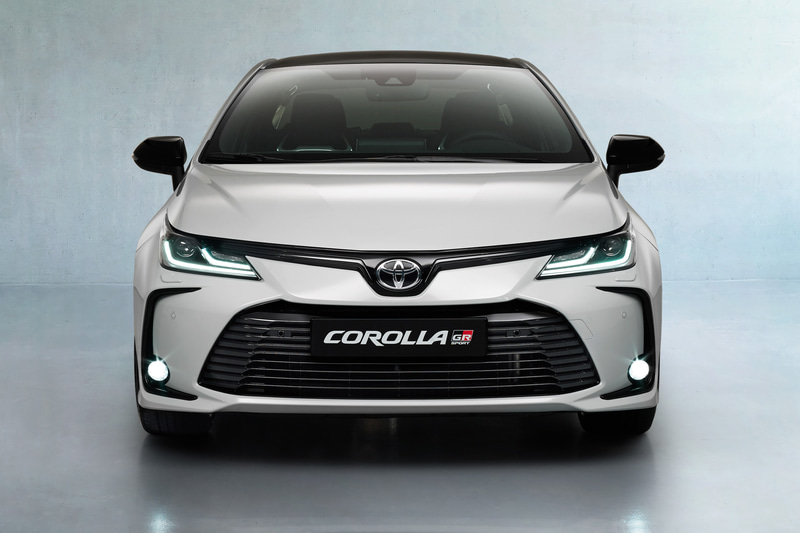 カローラ セダン GR SPORT